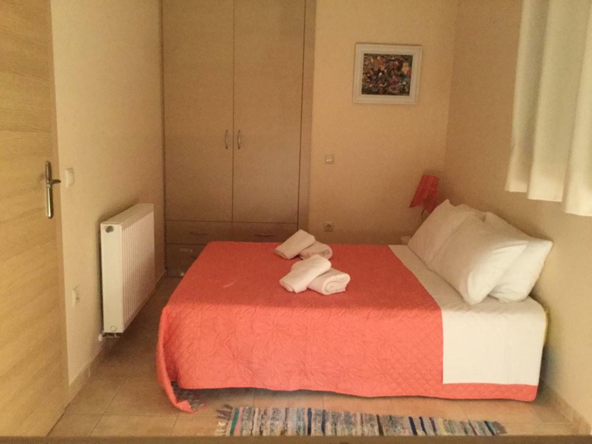 Seafront Apartment Ιι In Kiveri, Near Nafplion. المظهر الخارجي الصورة